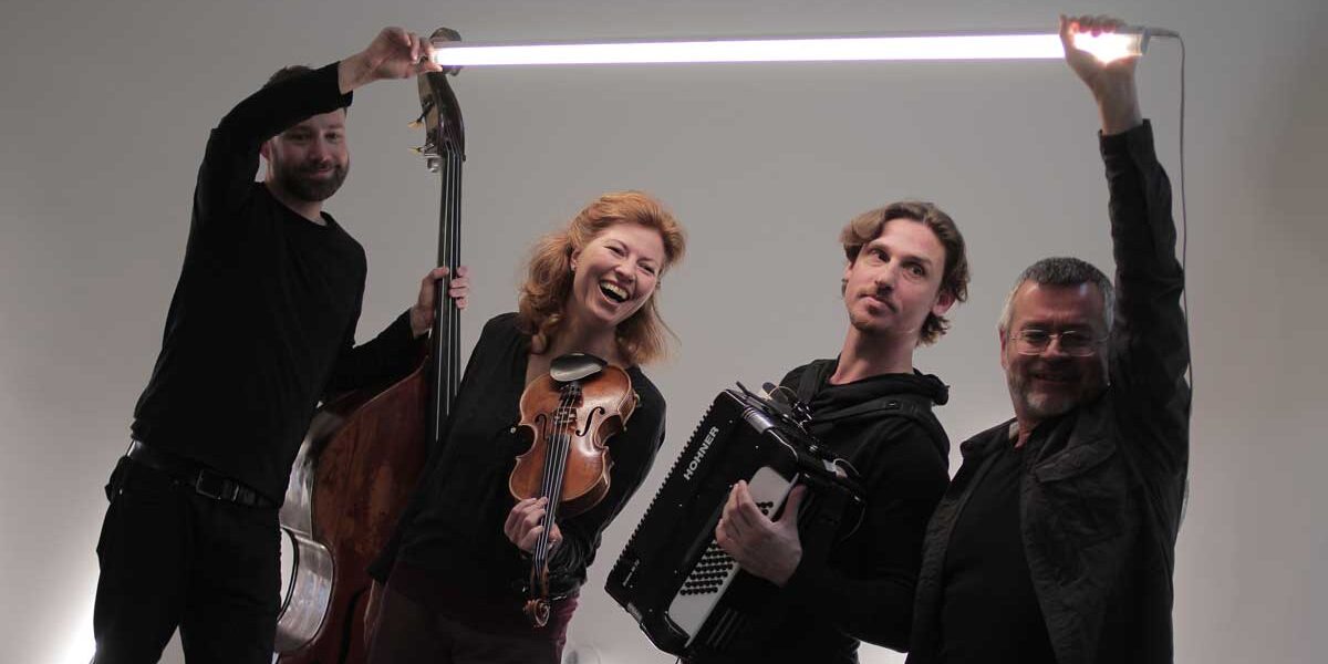 Ensemble-Megaphon-_Photo-G.Ghazanfari-_Music-lab-Interworlds-web